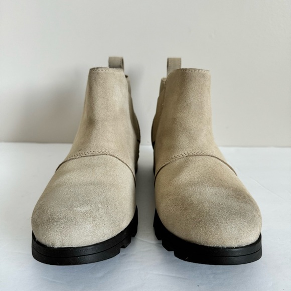 Sorel Women's Ankle Booties in Light Tan - Picture 5 of 14